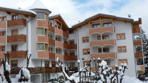 2024 neve trentino hotel select speciale 10/03 IN3