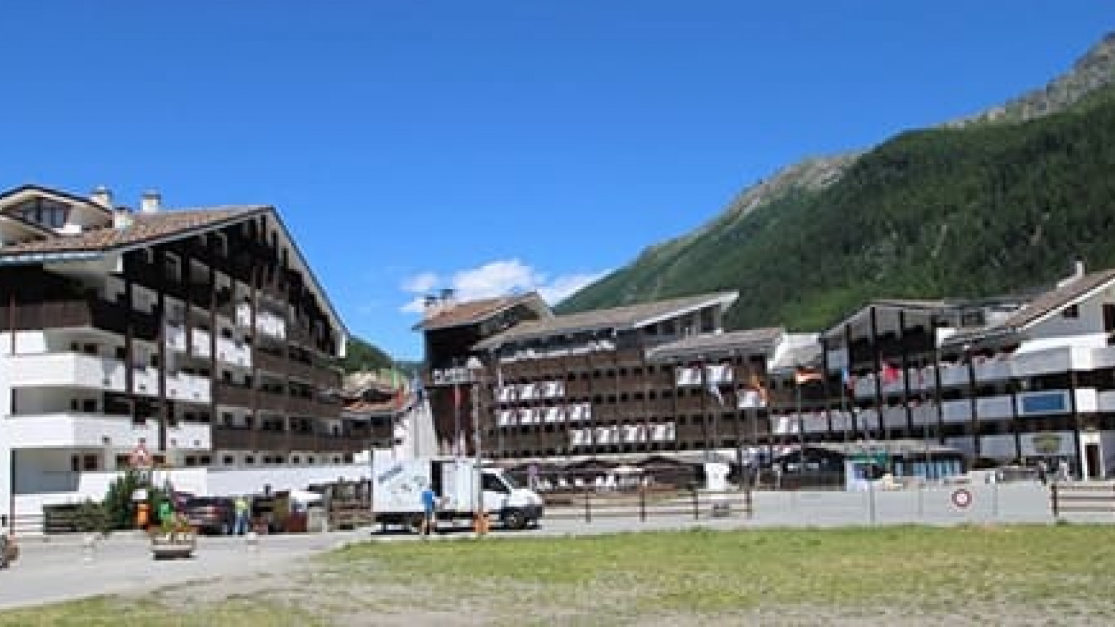 2024 estate valle d'aosta la thuile hotel residence IN3